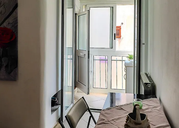 Bilocalesavona